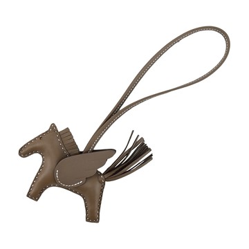 Hermes 愛馬仕 Rodeo PM小羊皮限量小飛馬吊飾(小/灰褐)