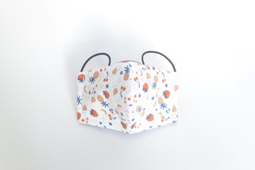 手作立體口罩 - 草莓