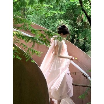 【ʟɪᴏɴɴ現貨】韓系氣質粉色繞頸連衣裙 露背洋裝 寬鬆洋裝 粉色洋裝 公主洋裝 度假洋裝 洋裝  長洋裝