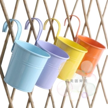 彩色吊掛盆栽【買越多越便宜】盆 吊盆 花盆 盆栽 盆器 小盆栽 掛勾盆栽 掛式花盆 壁掛花盆 鐵藝花盆 陽台掛式盆栽