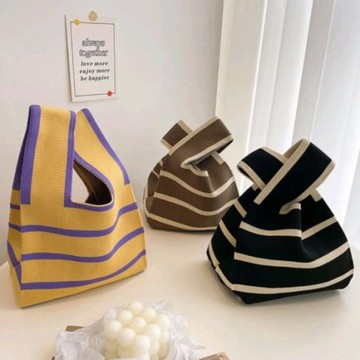 韓國東大門新款網紅針織包學生手拎包休閑水桶托特包通勤盒飯袋