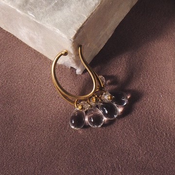 流線淚滴玻璃珠耳骨夾 透明－單支販售