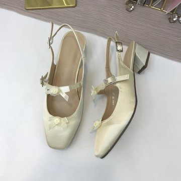 甜美蕾絲蝴蝶結花奕方頭后空一字帶粗跟絲綢瑪麗珍 秋冬學院仙女