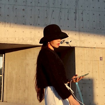 赫本毛呢帽子女秋冬韓版復古鐘形盆帽黑色漁夫帽優雅法式羊毛禮帽1入