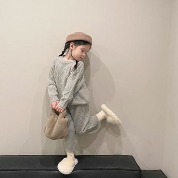 女童針織毛線套裝復古絞花工藝2022秋冬季寶寶韓版毛衣針織褲套裝