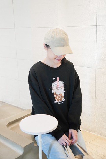 麻糬兔珍奶-刷毛大學T Sweatshirt (酷黑)