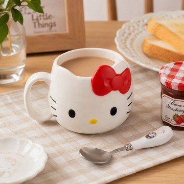 【SANRIO 三麗鷗】Hello Kitty 凱蒂貓立體造型馬克杯 260ml 兒童水杯 漱口杯 樹脂杯
