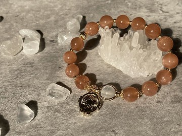 【埃及之光－奈菲爾塔莉。太陽石手鍊】Nefertari|摩洛哥透石膏