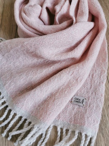 Handwoven by Carina | 手織牦牛絨羊毛圍巾