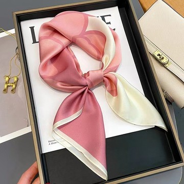【唯家】韓風 ins櫻花粉色 70小方巾 絲巾 女春秋 洋氣包頭斤 髮帶 圍巾女 裝飾 領巾 絲巾 時尚百搭 高級感