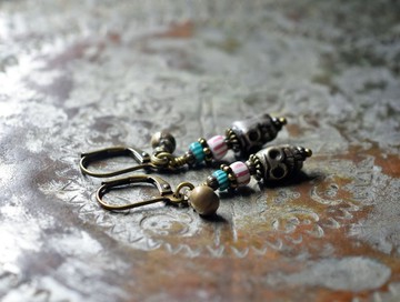 趣味のある骷髏珠與古董威尼斯珠、民族鈴鐺的耳環