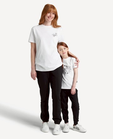 Kenneth Cole | Site Exclusive! Sophia Chang - Mom T-Shirt in White, Size: XS