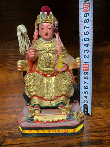 木雕夫人像！高19.6厘米！兩腳中間木自然裂紋！木藝木雕