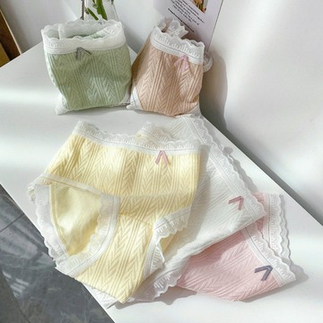 內褲 無痕內褲 春夏 輕薄內褲 甜美內褲 少女內褲 三角褲 棉襠內褲 日系內褲 薄款底褲 透氣 高彈不勒 內褲