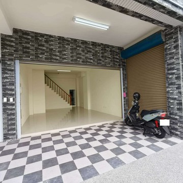 小港明義國中旁4.8米面寬透天金店面｜高雄市小港區孔鳳路