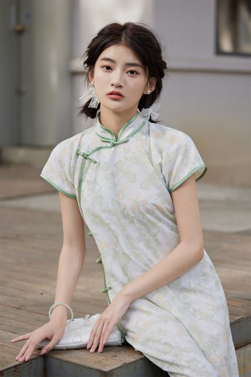綠色邊 復古碎花雪紡古法少女旗袍 新中式中秋春節改良連身裙洋裝