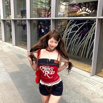 現款免運甜酷辣妹撞色牛仔拚接吊帶背心兩件套裝女夏季高腰包臀短褲潮爆款a