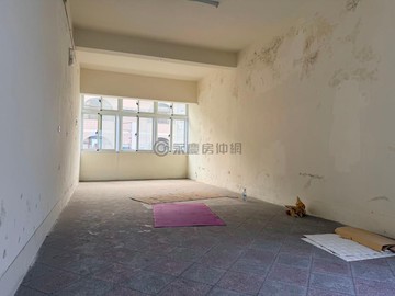 忠孝國小位置絕佳金店面 優質地段投資賺到｜屏東縣屏東市建豐路