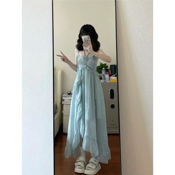 海邊度假連衣裙夏季新款森系超仙高級感別致收腰玫瑰花朵吊帶長裙