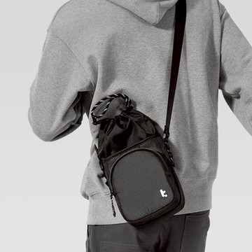 tomtoc｜玩家首選 Switch 2 水桶包 曜石黑