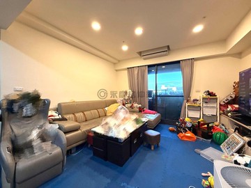 專任｜勝麗威登3+1房｜雙衛浴開窗配雙車｜台中市太平區立智街