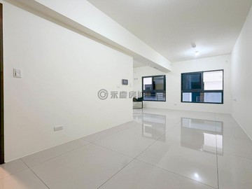 五福國中學區｜全新2房2衛浴+平車｜高雄市新興區八德一路