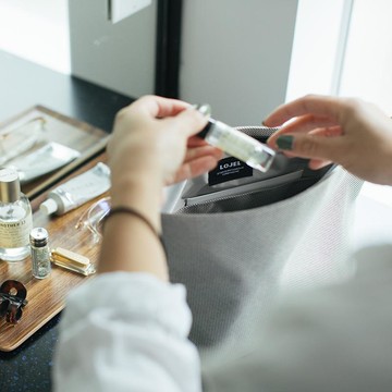 Toiletry Case 軟殼盥洗包 灰色/ 黑色 黑色