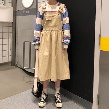 學院風純色減齡女學生背帶裙秋裝寬松無袖連衣裙百搭休閑女裙1入