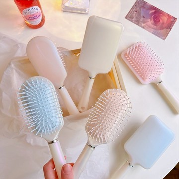 珠光氣墊梳【台灣現貨】梳子 氣墊梳 按摩梳 氣囊梳 頭皮按摩梳 防打結梳子 順髮梳 粉色梳子 少女梳子 日系梳子 可愛梳