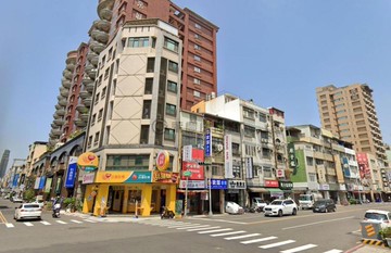 新崛江x玉竹雙商圈，稀有透店搶佔地利｜高雄市新興區林森一路