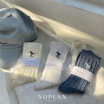 【現貨𝟤𝟦𝐻🚚】麻花刺繡蝴蝶結長襪 襪子女 長襪女 小腿襪 棉襪 韓國襪子 韓國襪 高筒襪 中筒襪 女襪 𝑵𝒐𝑷𝒍𝒂𝒏