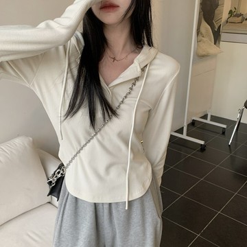 L-4XL 大尺碼連帽衣 白色連帽t恤女早秋新款設計感小眾修身顯瘦魚骨衛衣長袖上衣