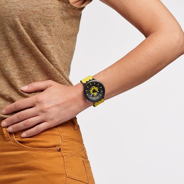 Swatch BIG BOLD系列手錶 MUSTARD SKIES (47mm) 男錶 女錶