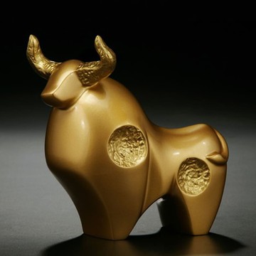 筌美術Gallery Chuan | 尊榮系列_《冠．四海 》牛造型擺飾(金)