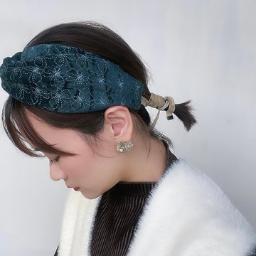 繡花鞋 好煩小姐 日本刺繡絨布 綁馬尾髮帶