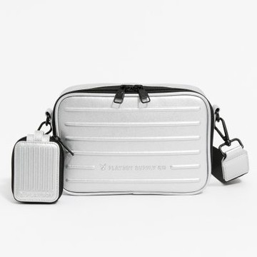 PLAYBOY - 斜背包  Panache系列 - 銀色