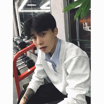 秋季新款灰色Polo襯衫領假兩件拼接衛衣男款高級感長袖美式復古潮長袖素面吸濕排汗長袖POLO衫 實用口袋 團體制服 工作