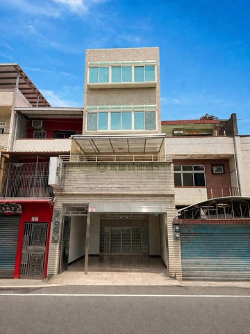 南崁市區使用空間 超過百坪黃金透店｜桃園市龜山區南美街