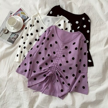法式風情V領浪漫波點中袖打底衫女抽繩短款修身顯瘦微喇叭袖上衣