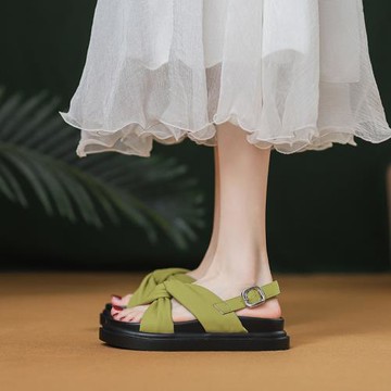 真皮交叉涼鞋女2025夏季新款百搭平底鞋一字扣帶露趾沙灘羅馬鞋女