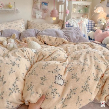 冬季 熱銷🌙 冬季碎花小兔雙面牛奶絨四件套被罩保暖珊瑚絨牀單牀笠宿舍被套款被套 冬季被套