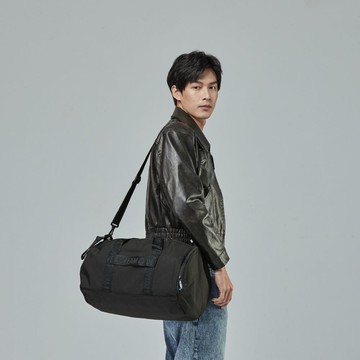 deya 乾溼分離運動袋-黑色(附-限量個性飄帶) 62406080901