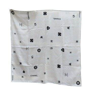 CHANEL 香奈兒 白色 絲綢 方巾 90x90 【二手名牌BRAND OFF】
