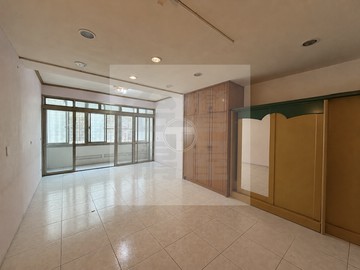 大里成功路商圈臨路大地坪孝親透天｜台中市大里區成功路