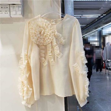 歐洲站2025早春新款木耳邊立體盤花燈籠袖顯瘦氣質純色套頭女上衣
