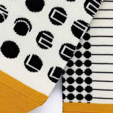 Amber Dot 琥珀點點不對稱精櫛棉襪 韓文限定版