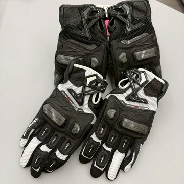 『Riderment騎士部品』✨現貨✨日本 RS Taichi 太極 RST442 碳纖維夏季網眼 防摔中版手套