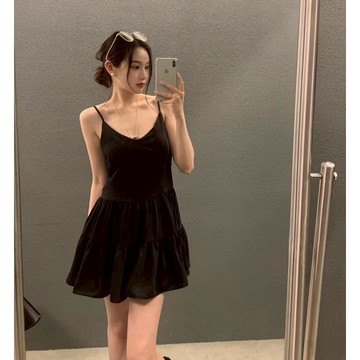 【太妮絲F441】現貨 夏季 法式 簡約 V領 洋裝 吊帶裙 氣質 短洋裝 娃娃裙 蛋糕裙 細肩帶洋裝 韓國 chic