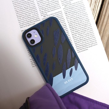 iPhone 17/15 手機殼∣漫步雨中 磨砂 MagSafe 磁吸防摔手機殼