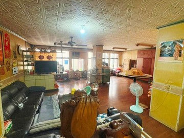親友專 中壢市區中山路巷內雙寬透店｜桃園市中壢區中山路